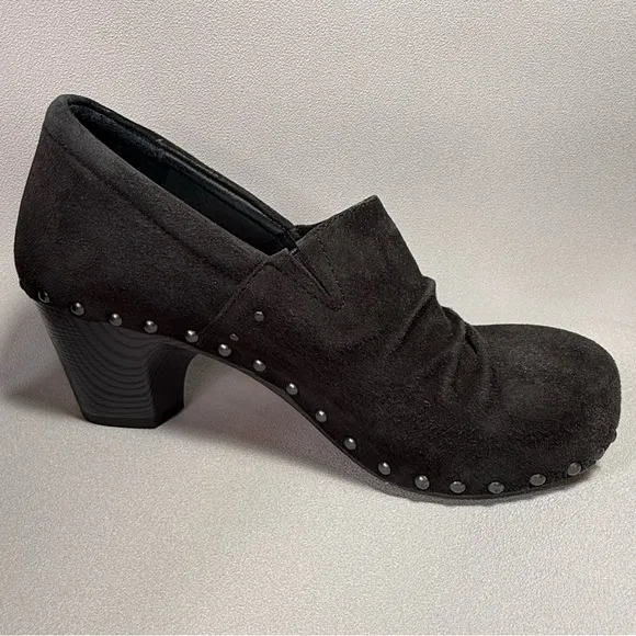 Dansko Harlow Burnished Black Suede Leather Studded Mule Clogs EU38