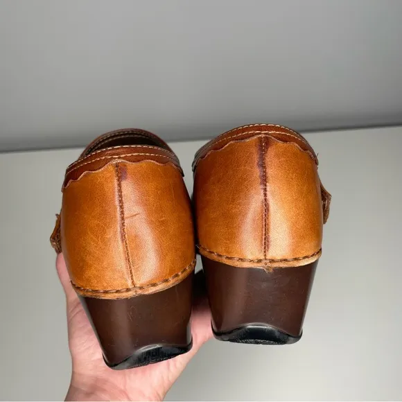Dansko Harlow Mary Jane Clogs Brown Leather Size 39 Flowers Daisies