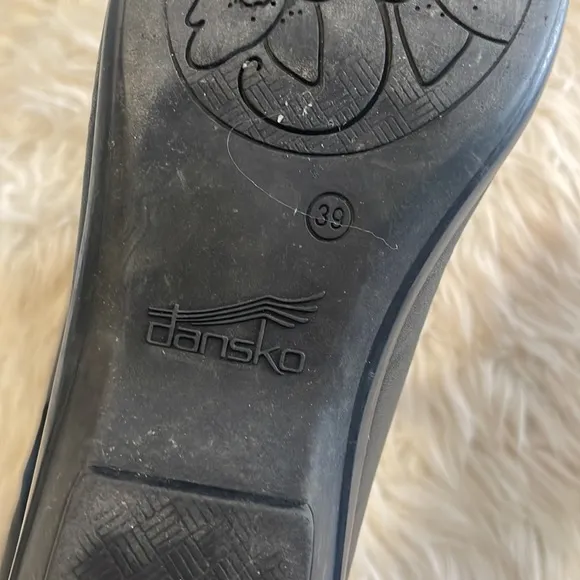Dansko leather Velcro black round toe slip on clogs nurse business shoes sz 39