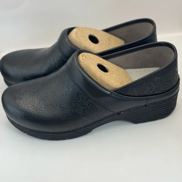 Dansko LT Women’s EU 41, US 10.5-11 LT Professional Clogs Black Tooled Floral