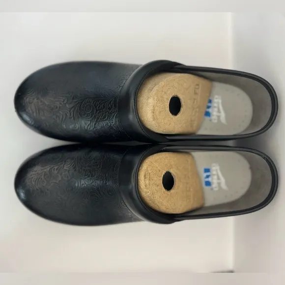 Dansko LT Women’s EU 41, US 10.5-11 LT Professional Clogs Black Tooled Floral