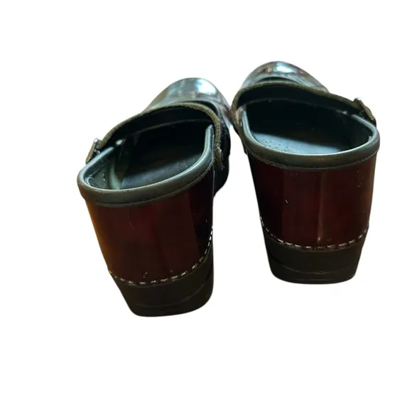 Dansko Mary Jane Clogs Red Patent Leather EU38