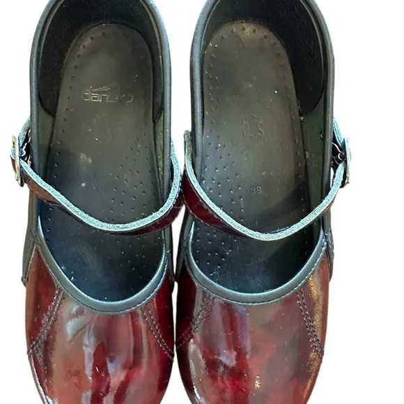 Dansko Mary Jane Clogs Red Patent Leather EU38