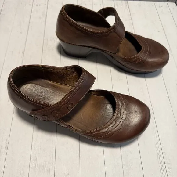 Dansko Mary Jane Shoes Women’s Size 41 Brown Leather Comfort Wedge Heel Strap