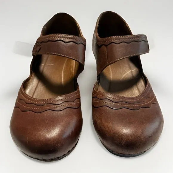 Dansko Mary Jane Shoes Women’s Size 41 Brown Leather Comfort Wedge Heel Strap