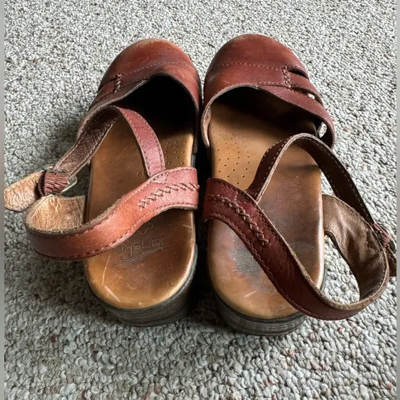 Dansko Mary Jane Slingback Sandals Clogs Shoe Size 42 Tan Leather - Closed Toe
