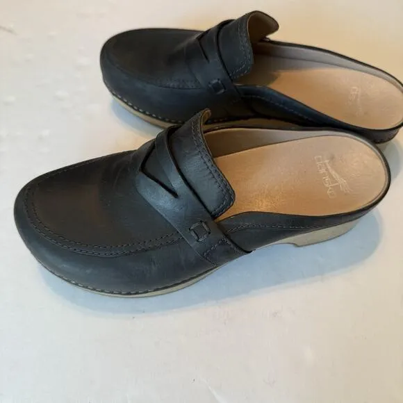 Dansko Mules Sz 8.5-9 Black Leather Penny Loafer Slip On Clog Comfort Work