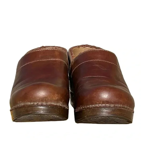 Dansko Professional All Day Slip On Clogs Genuine Leather Arch Support Womens 9