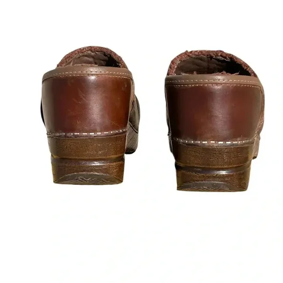 Dansko Professional All Day Slip On Clogs Genuine Leather Arch Support Womens 9