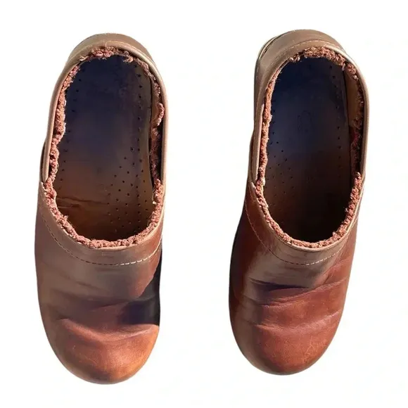 Dansko Professional All Day Slip On Clogs Genuine Leather Arch Support Womens 9