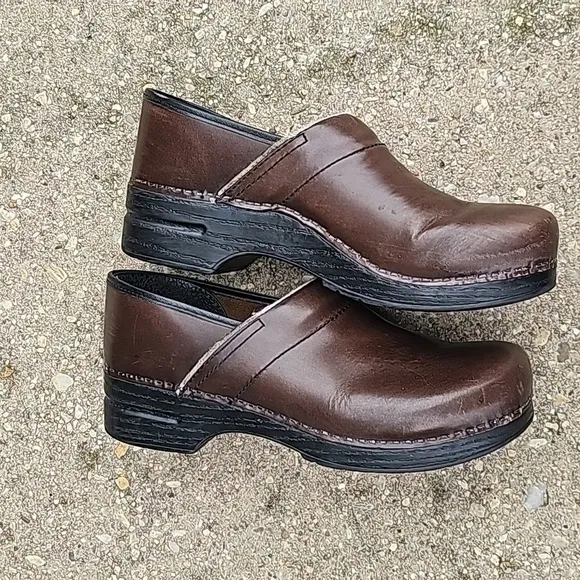 Dansko Professional Antique Brown Leather Work Nurse Size 42 (US 11.5-12)