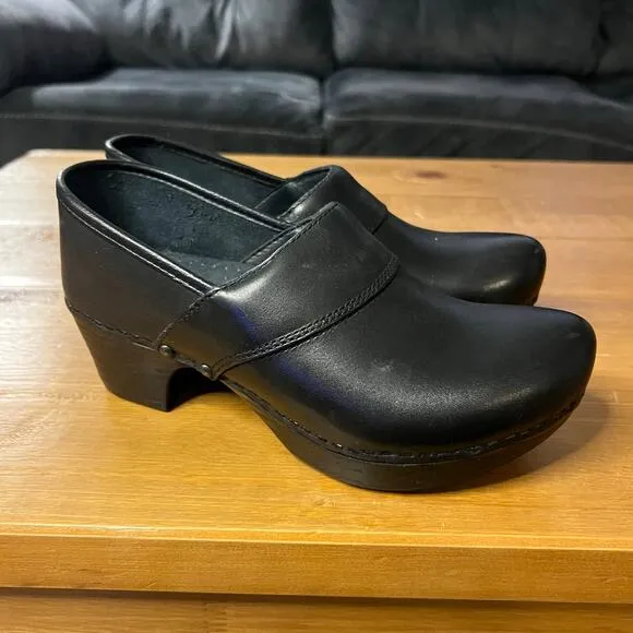 Dansko Professional Black Leather Clogs Heels EU 36