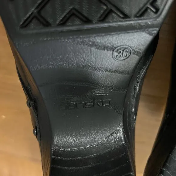 Dansko Professional Black Leather Clogs Heels EU 36