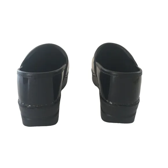Dansko Professional Black Patent Leather Clogs | 37