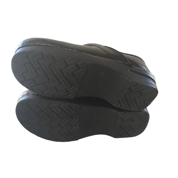 Dansko Professional Black Patent Leather Clogs | 37