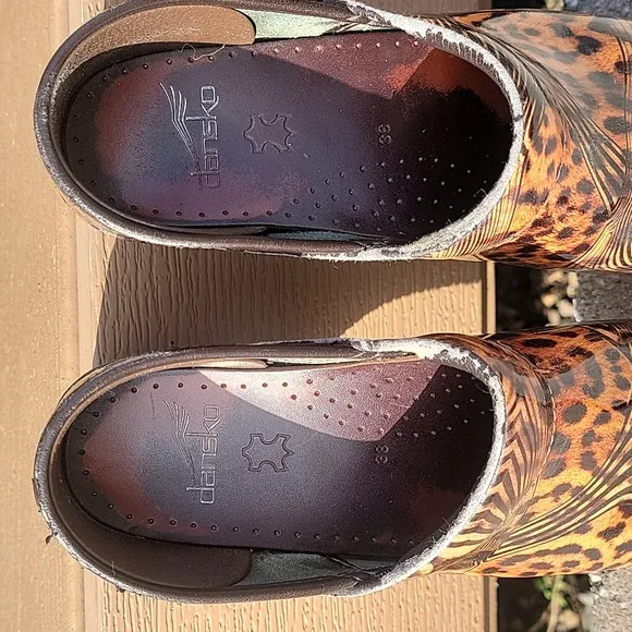 Dansko Professional Cheetah Print Patent Leather  Clogs - Size UK 38 |US 7.5-8