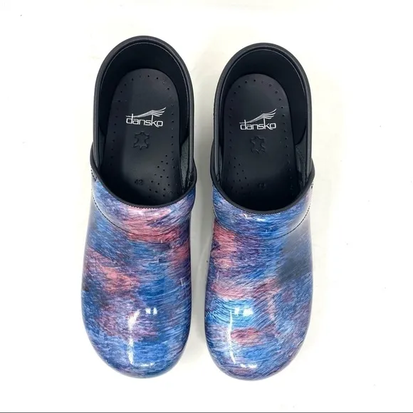 Dansko Professional clogs in Cotton Candy Patent