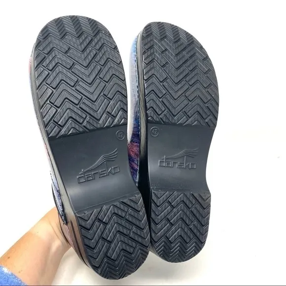 Dansko Professional clogs in Cotton Candy Patent