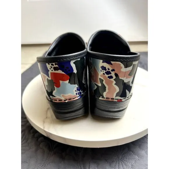 Dansko Professional Leather Clogs in Fashion Colors Work Shoes SZ 37 &amp; 41:NEW