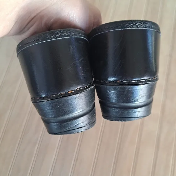 Dansko Professional Slip Resistant Comfort Waterproof Black Leather Clogs
