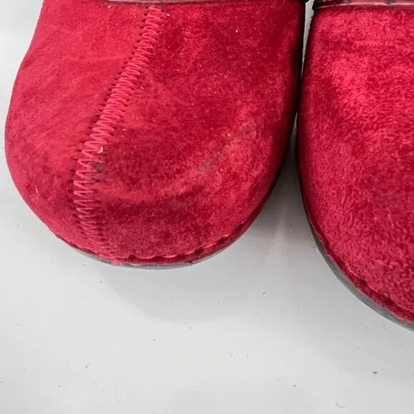 Dansko Sally Red Suede Croc Mary Jane Clogs Size EU 38 7.5/8