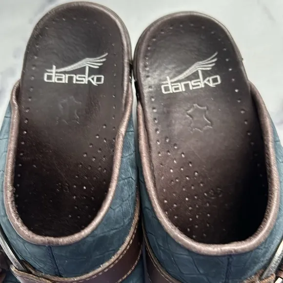 Dansko Shandi Nubuck Clogs Mules Blue Leather Croc Pattern Tassel Size EU 36