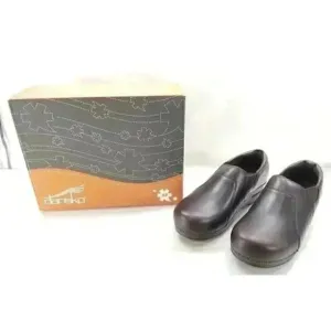 Dansko Tatum Oiled Full Grain black size 8.5 NIB Brand New excellant