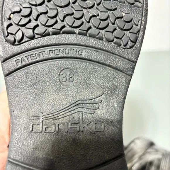 Dansko Women's Clogs Slip On Nursing Shoes Comfort 38 EU/ 7.5-8 US Black Silver