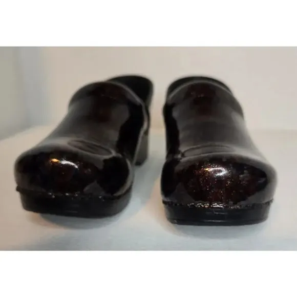 Dansko Women's Pro Multi Scribble Patent Leather Clogs Shoes Sz US 9.5-10 EU 40