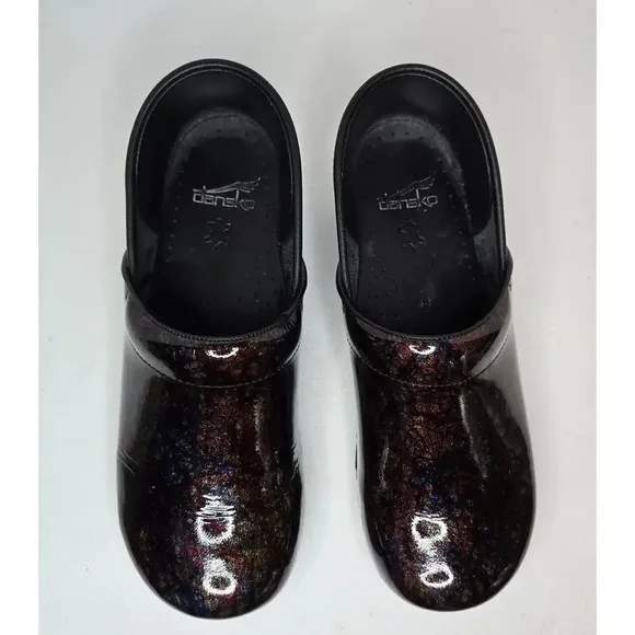 Dansko Women's Pro Multi Scribble Patent Leather Clogs Shoes Sz US 9.5-10 EU 40