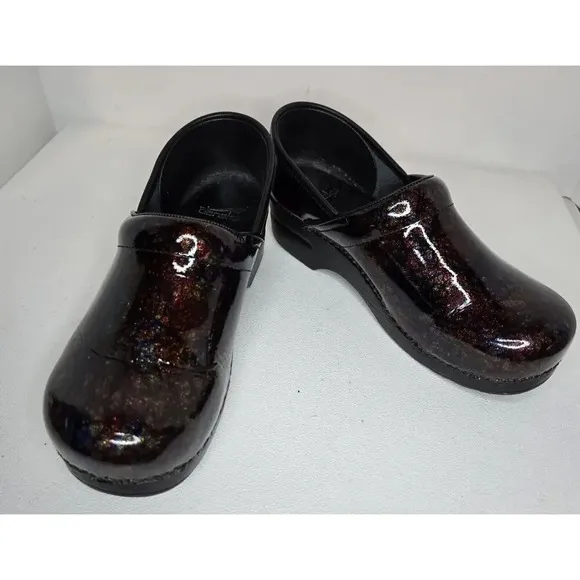 Dansko Women's Pro Multi Scribble Patent Leather Clogs Shoes Sz US 9.5-10 EU 40
