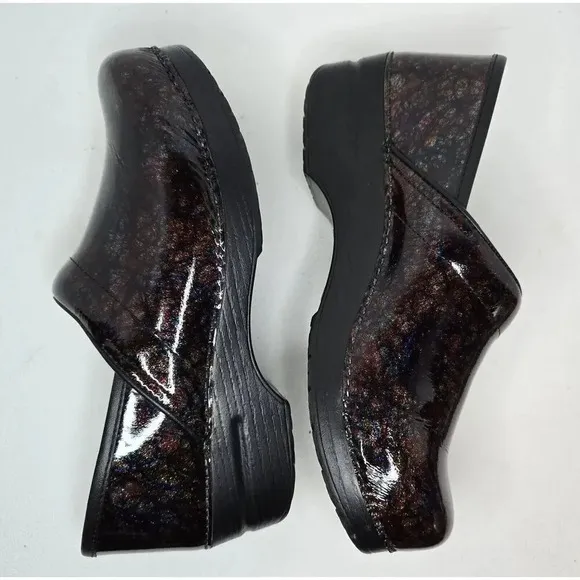 Dansko Women's Pro Multi Scribble Patent Leather Clogs Shoes Sz US 9.5-10 EU 40