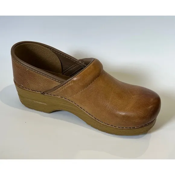 Dansko Women's Professional Clogs US 10 Honey Distressed