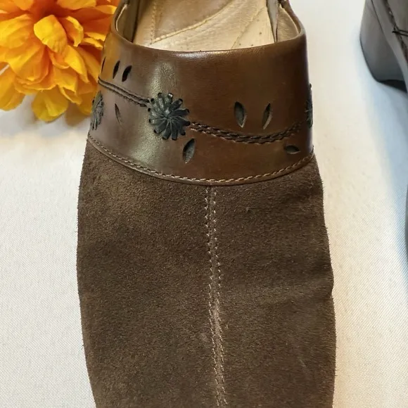Dansko Women's Professional Pavan Brown Suede Nubuck Clogs Nurse  Work Size 40