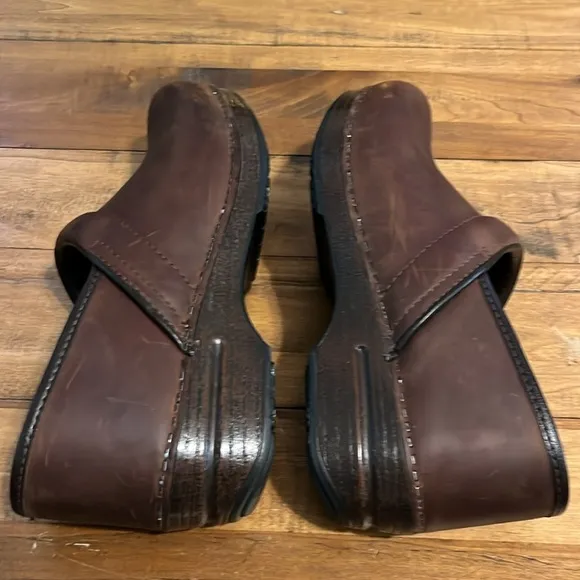 Dansko Women's ProfessionalXP Clog Cordovan Cabrio, EU 40