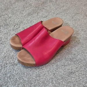 Dansko Women's Size 10 Sandals Raspberry Pink Open Toe Mule Clogs