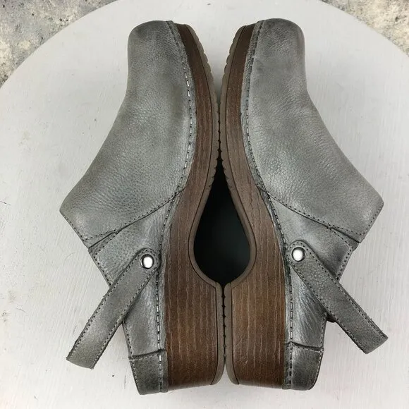 Dansko Women's Size 38 (7.5-8) Berry Pewter Grey Leather Slingback Clogs Mules