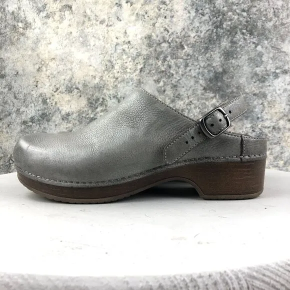 Dansko Women's Size 38 (7.5-8) Berry Pewter Grey Leather Slingback Clogs Mules