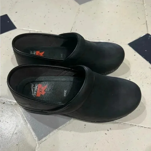 Dansko XP 2.0 Clogs Womens 39 W WIDE Black Comfort Work Shoes Euc