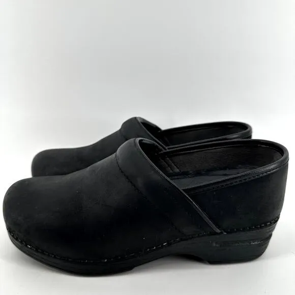 Dansko XP 2.0 Leather Clogs Shock Absorption Padded Collar Leather Black 6