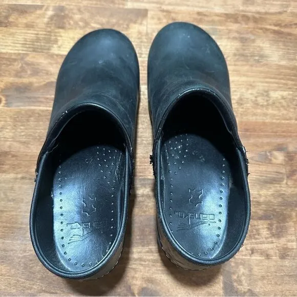 Dansko Black Leather Clogs Sz 40/9