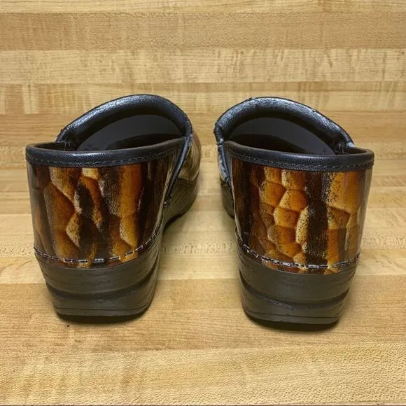 Dansko Leopard Metallic Walking Shoes Clogs 38
