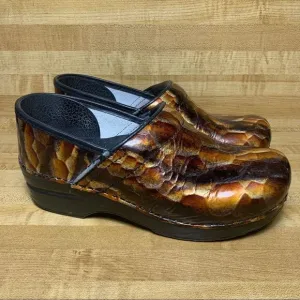 Dansko Leopard Metallic Walking Shoes Clogs 38