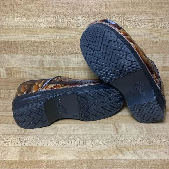 Dansko Leopard Metallic Walking Shoes Clogs 38