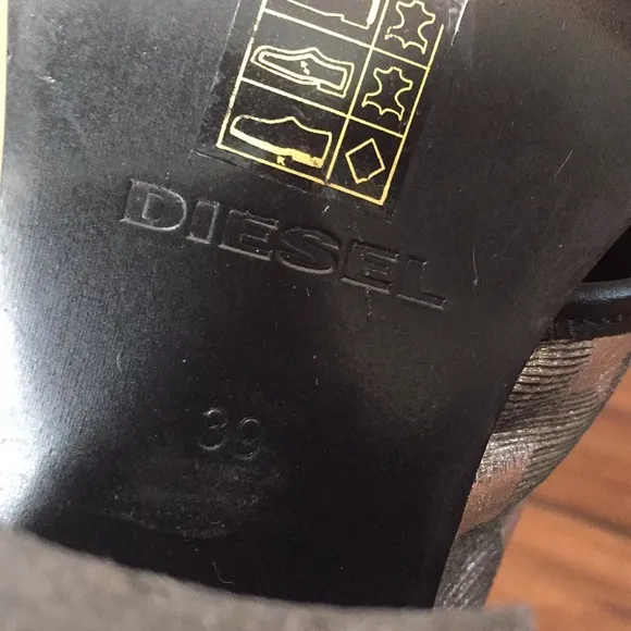 Diesel  heels open toe heels black with silver stars size 39