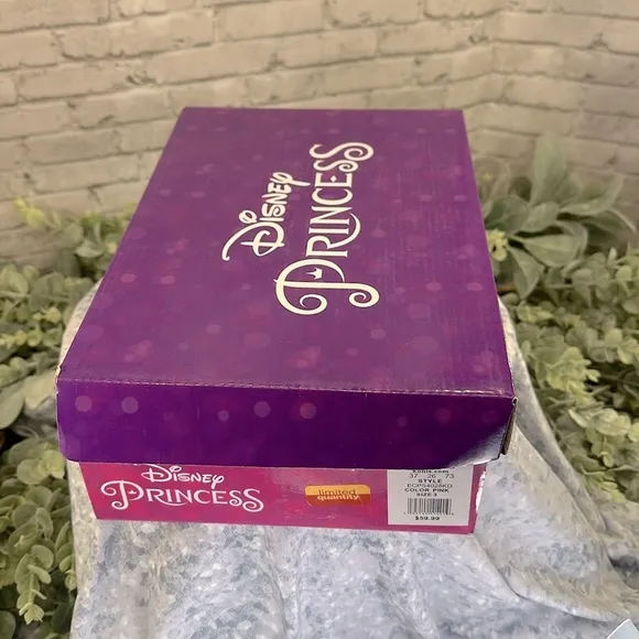 DISNEY PRINCESS - Pink Multicolor Princess Print Fashion Canvas Girls 3M🩷NIB&amp;NWT