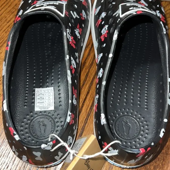 Disney X Native Minnie Mouse Water Shoes (NWT)
