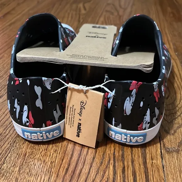 Disney X Native Minnie Mouse Water Shoes (NWT)