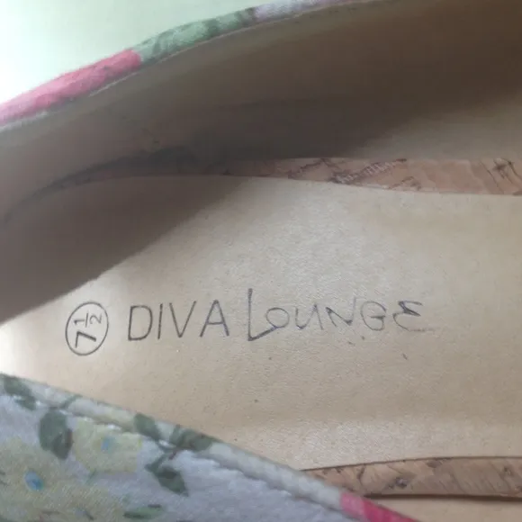 Diva Lounge floral platform cork open/peep toe pump 6” heels 👠