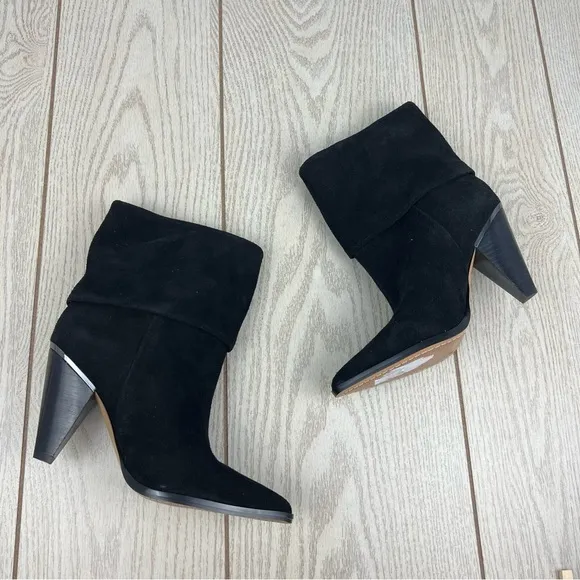 DKNY Women's Cerise Pointed-Toe Cuff Dress Booties 8M Black Suede $229